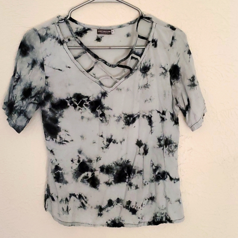 Earthbound Trading T Shirt Size S